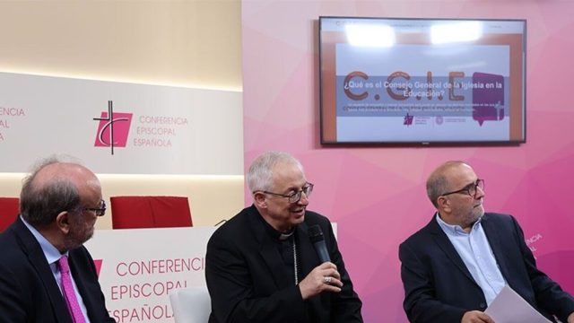 Speakers at the General Council of the Church in Education's presentation of its new website, booklet and Stella Awards