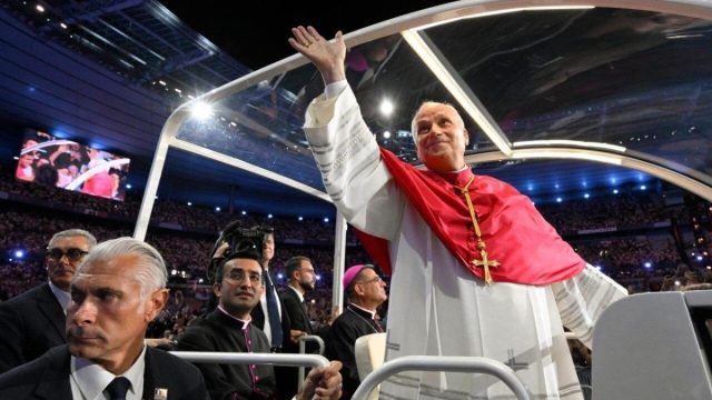 Pope Leo XIV speaking to young people at the Stade de France